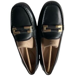 ROCKPORT Total Motion Loafers truTECH Gold Buckle Leather Upper Womens Sz 5 NEW